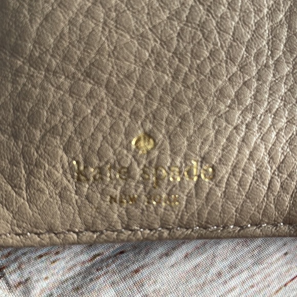 Kate Spade Leather Wallet - Picture 10 of 11